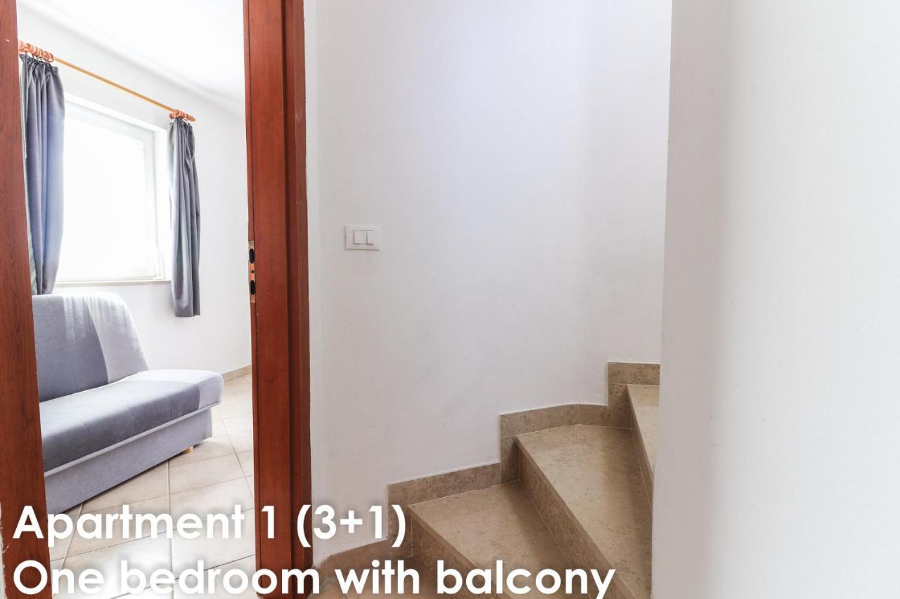 Sunshine Apartments Funtana With Balcony And Sea View Zewnętrze zdjęcie