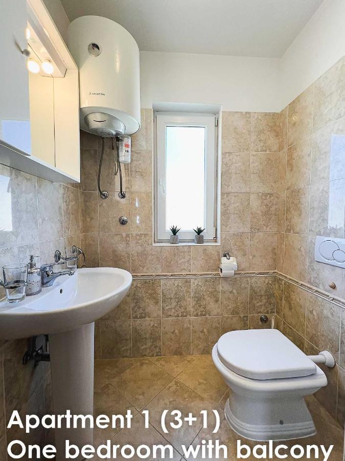 Sunshine Apartments Funtana With Balcony And Sea View Zewnętrze zdjęcie