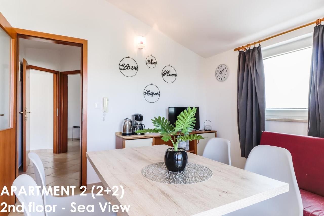 Sunshine Apartments Funtana With Balcony And Sea View Zewnętrze zdjęcie